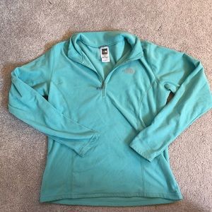 North face pullover